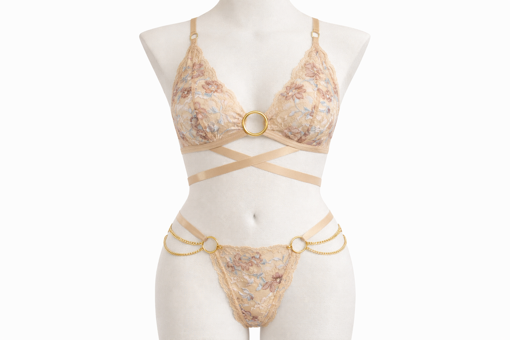 ENSEMBLE  Sophia -Dentelle de calais & chaine en or